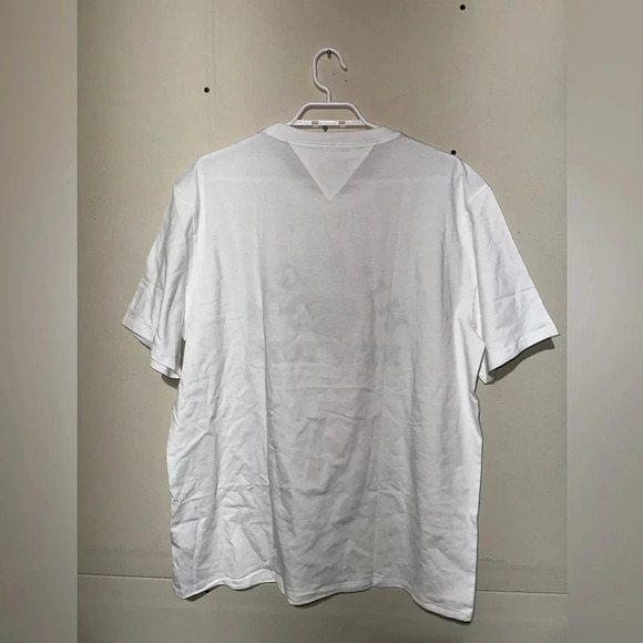 Tommy Hilfiger T-shirt - Picture 3 of 3